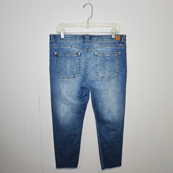 Wit & Wisdom 12P Ankle Length Frayed Hem Jeans Mid Rise Medium Wash Fading - Picture 3 of 13